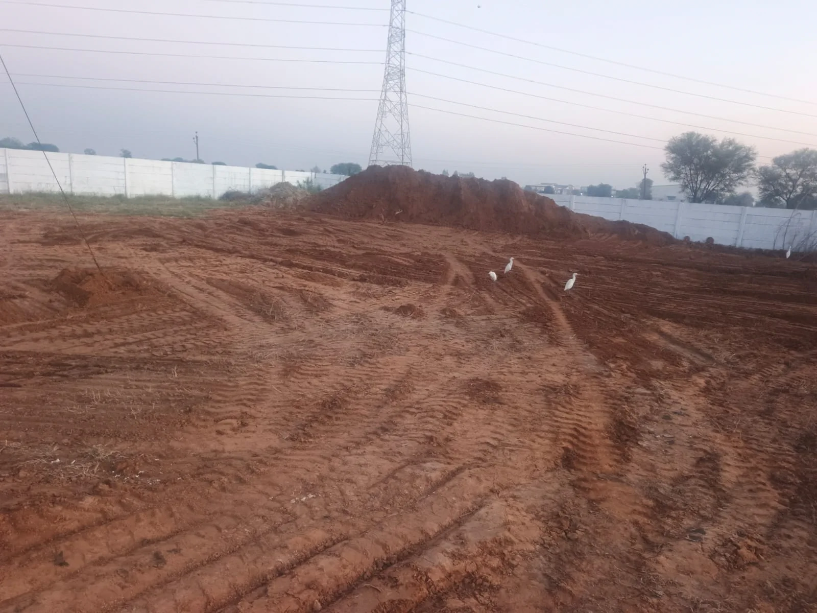 Single waste management vendor for oilfield